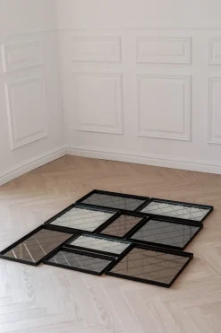 Harlequin Tray - Grey Square