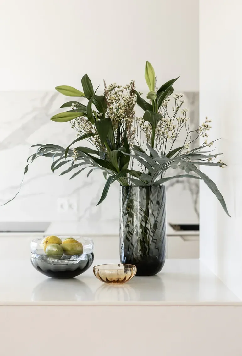 Meadow Swirl Cylinder Vase - Grey Medium