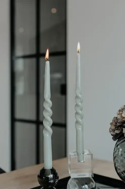 The Glossy Candle Collection - Packed with 4 pieces per box - Essential Emerald Middle Curled