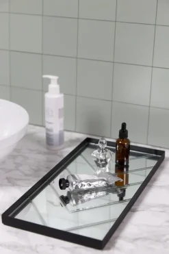 The Herringbone Tray - Clear Medium