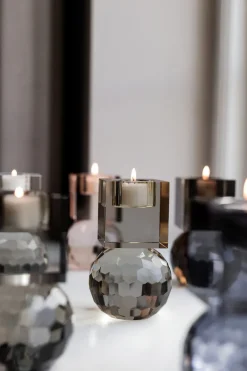 The Shadow T-light - Light Smoke